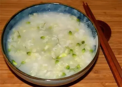 槐树花可食用无毒？详细解析其功效与食用方法(图4)